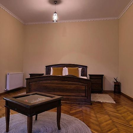 Schei Apartments Braşov Buitenkant foto